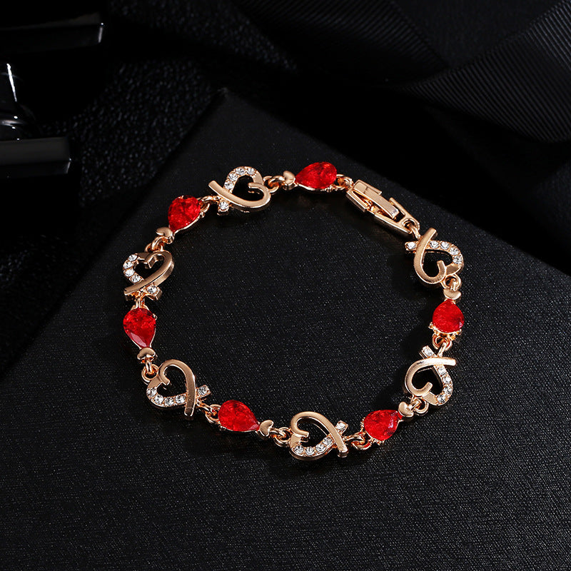 Hollow Love Bracelet with Rhinestones - Heart-Shaped Fashion Jewelry for Valentine's Day Gift | Elegant Temperament Bracelet