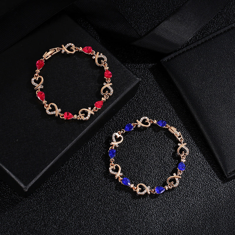 Hollow Love Bracelet with Rhinestones - Heart-Shaped Fashion Jewelry for Valentine's Day Gift | Elegant Temperament Bracelet