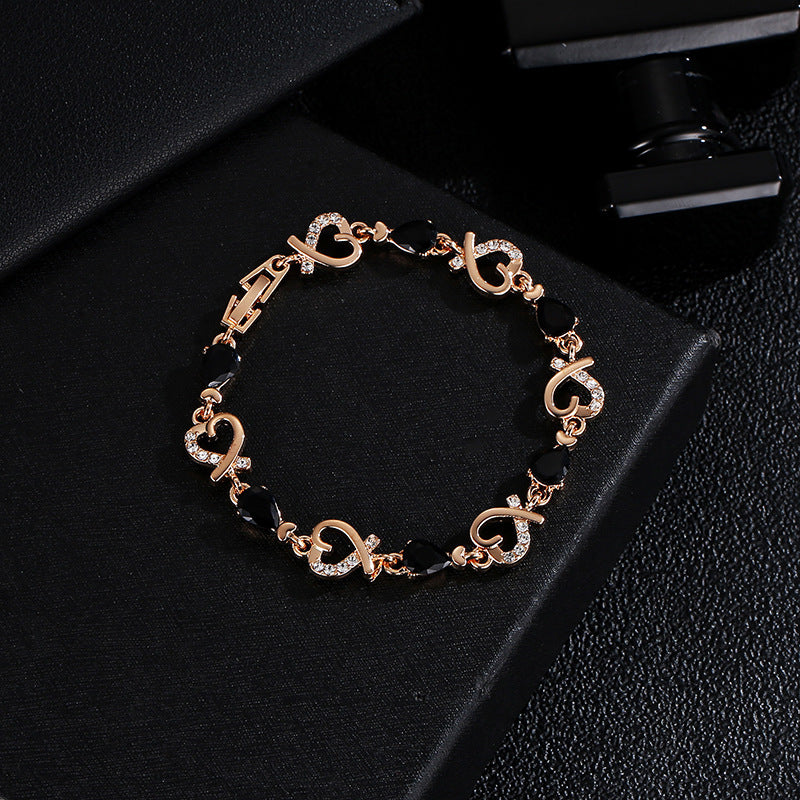 Hollow Love Bracelet with Rhinestones - Heart-Shaped Fashion Jewelry for Valentine's Day Gift | Elegant Temperament Bracelet