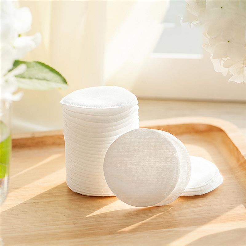 Skincare-Friendly Circular Cosmetic Cotton Pads - 60 Thin Cotton Pads in Box for Gentle Skin Care